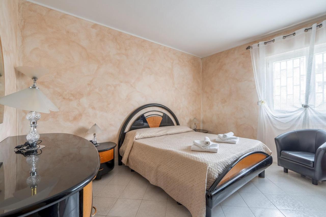 Green House Apartment Monopoli Exterior photo